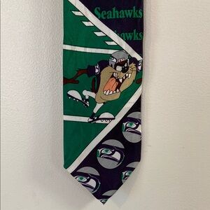 Vintage 1993 Seattle Seahawks Looney Tune Tie